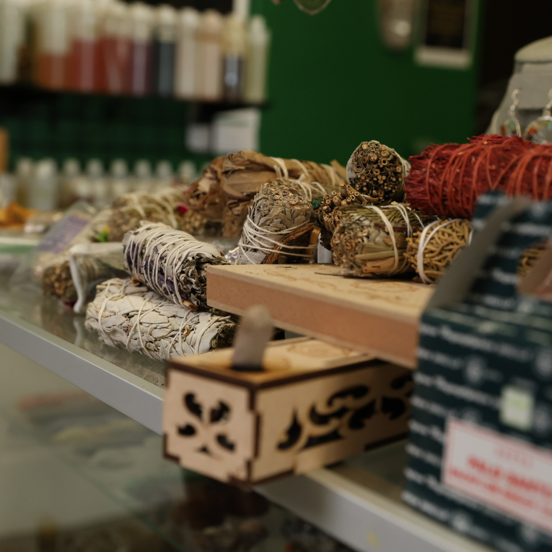 Resins-Smudges TBE Herbs